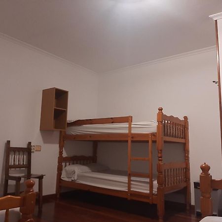 Albergue Berce Do Camino Triacastela Exterior photo